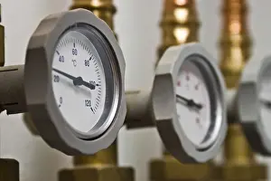 Information Display Board Impressions: Thermometer
