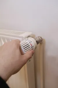 Energy Saving Impressions: Thermostat at heating elements