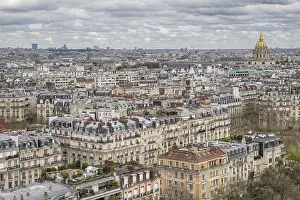 Paris Cityscape Impressions: View from the Eiffel Tower to the Invalides