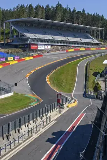 Ardennes Roller Coaster Impressions: View from an elevated position on the dangerous Eau Rouge bend