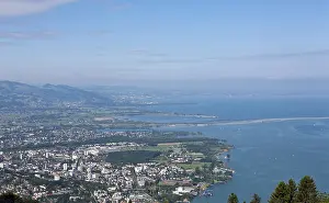 Lac Impressions: Vue depuis la télécabine Pfaender sur Bregenz.