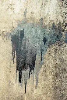 Grunge Wall Texture Impressions: Wall surface as a simple grunge background texture pattern