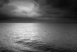 Cloudy Waterfront Scene Impressions: Wave