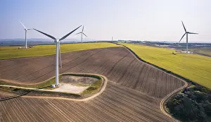 Power Generation Wind Farm Impressions: Wind farm on Cornwall fields, Cornwall