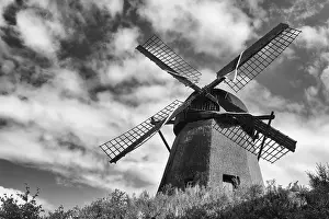 Deserted Wind Wheel Impressions: windmill