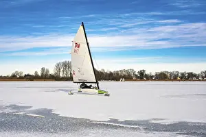 Northern Germany Winter Impressions: Winter at Dummer See with