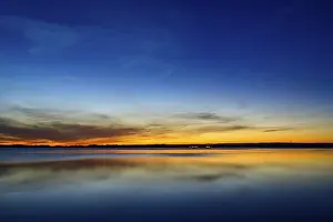 Snow Covered Countryside Scene Impressions: Winter sunset at the Dummer