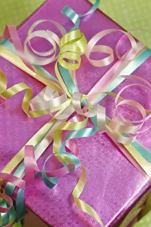 Birthday Gift Ideas Impressions: Wrapped present
