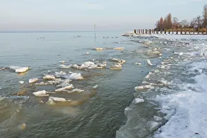Frozen Lake Scenery Impressions: Lake Constance in winter