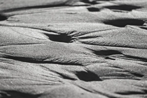Images datées du 9 décembre 2018: Motif de sable.