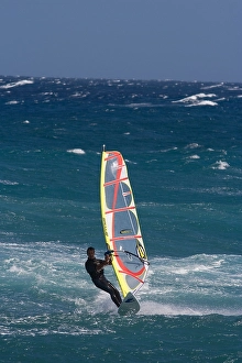 Rough Sea Waves Impressions: Windsurfer